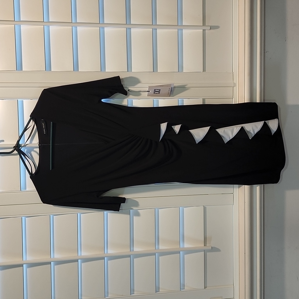 Ivanka Trump Sz 2 Black and white polyester and spandex gathered dress. NWT